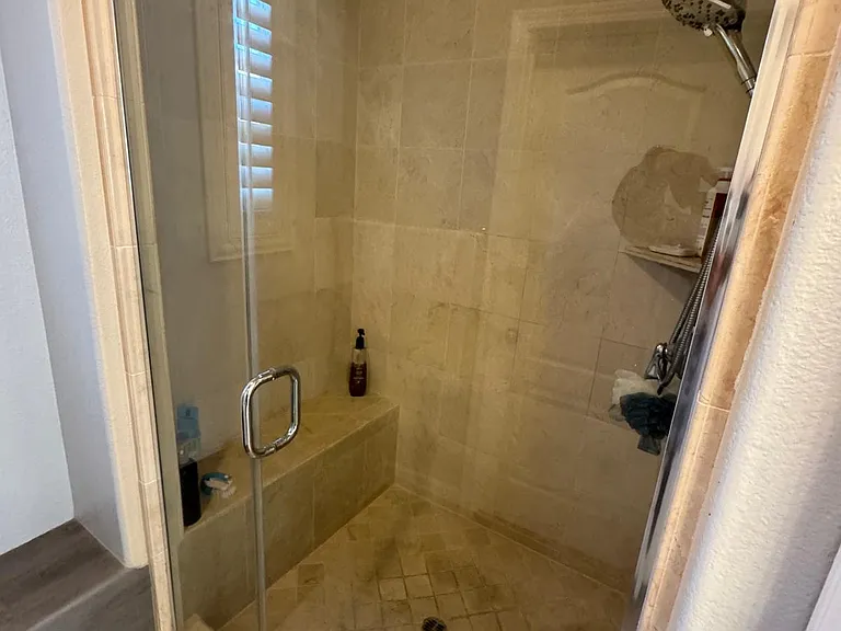 2202 Rosemount Ln — Photo 8