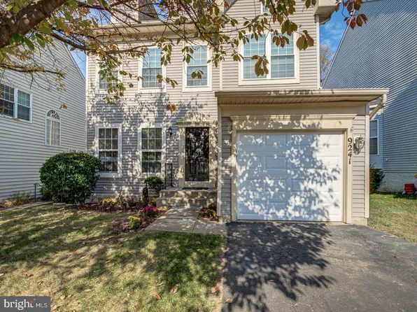 9241 Greenshire Dr, Manassas Park, VA 20111