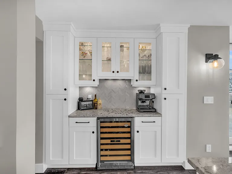 230 E Broadway S #1209 — Photo 10