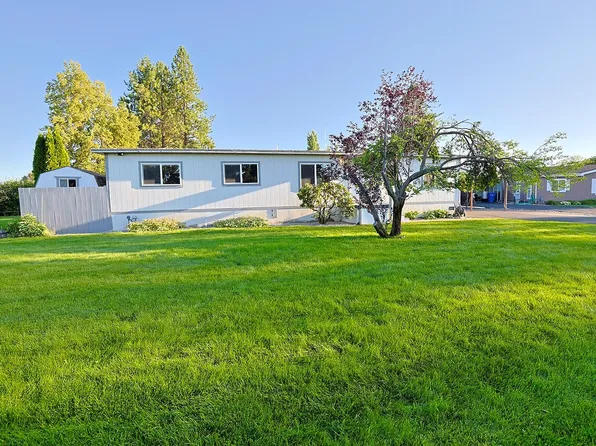 12117 N Sheridan St, Mead, WA 99021