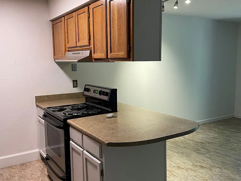 1851 Florida Rd #105 — Photo 2