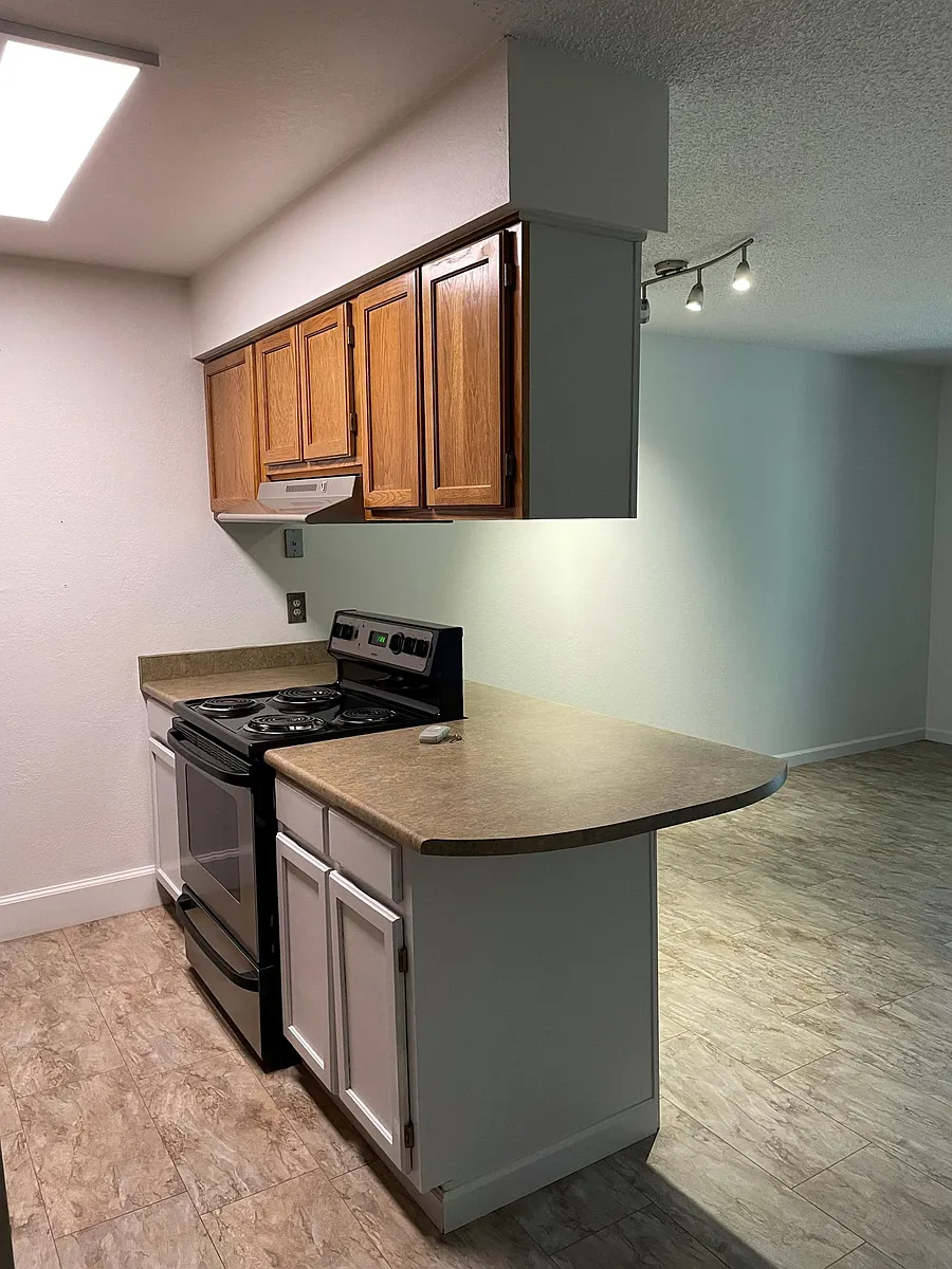 Building Photo - 1851 Florida Rd #105