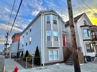 292 Van Houten St, Paterson, NJ 07501