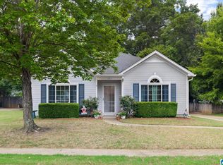 134 Stonehaven Dr, Pelham, AL 35124