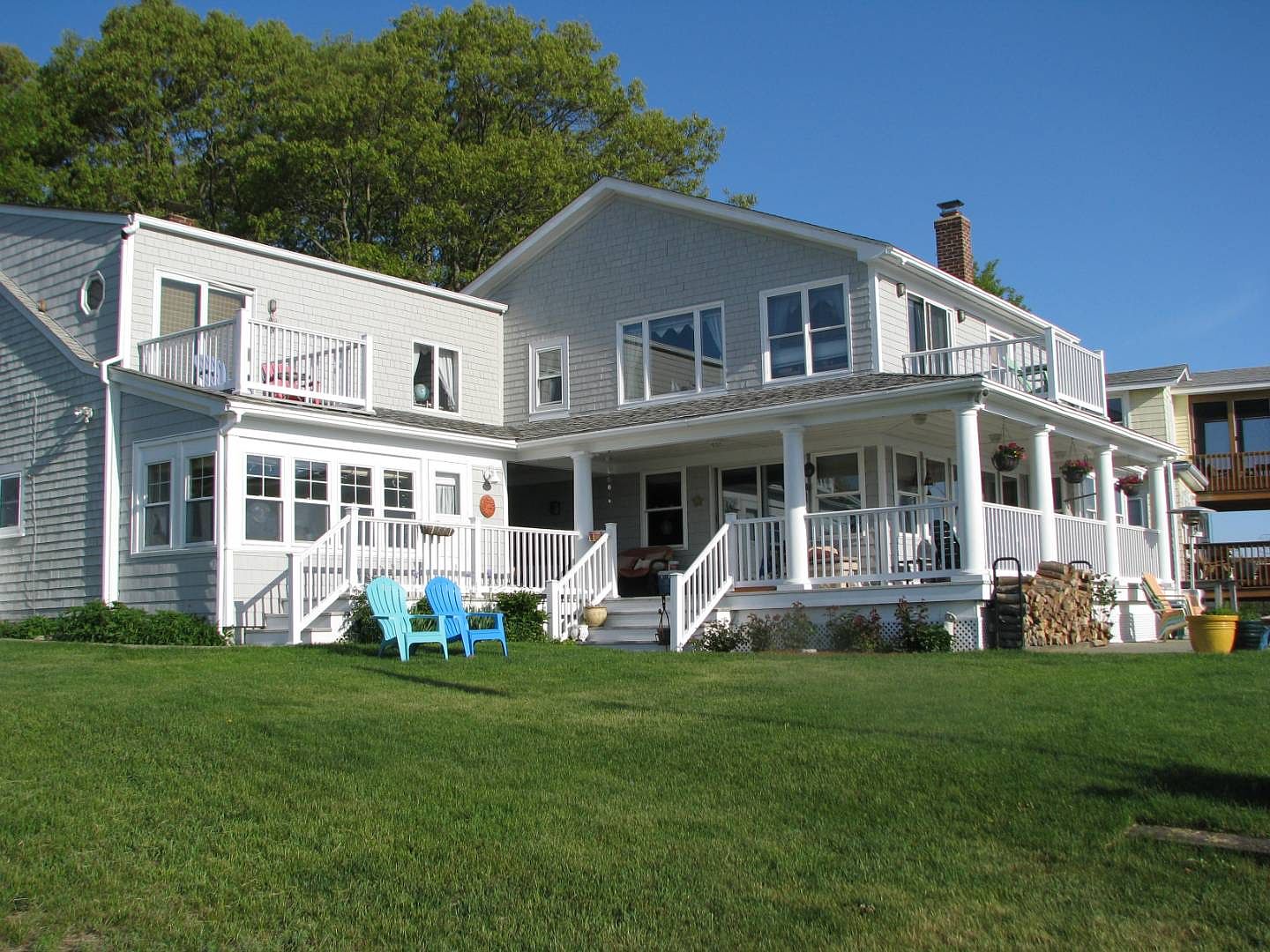122-124 Riverside Dr, Riverside, RI 02915 | Zillow