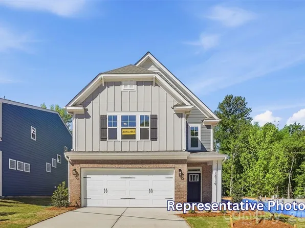 13135 Foxberry Rd, Charlotte, NC 28213