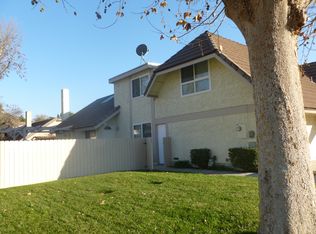 27148 Rio Prado Dr, Santa Clarita, CA 91354