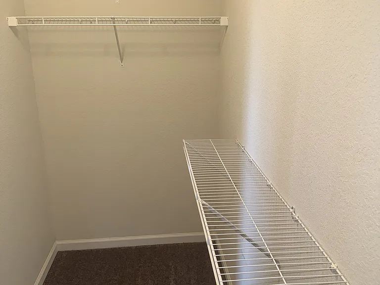 2700 Myrtle Ave — Photo 7
