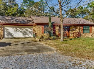 6895 Joyce Dr, Milton, FL 32570