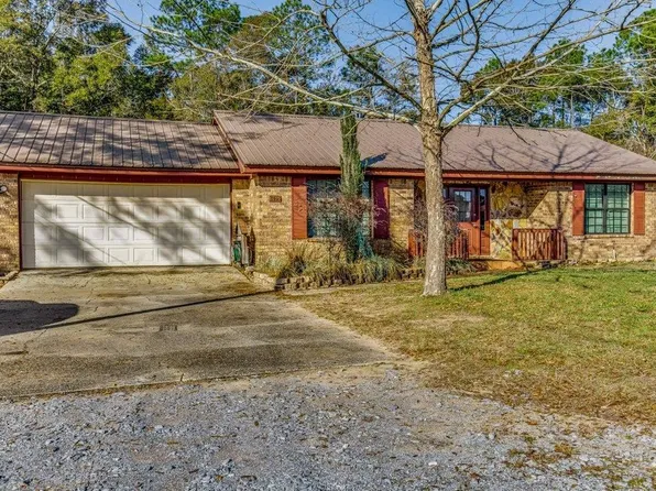 6895 Joyce Dr, Milton, FL 32570