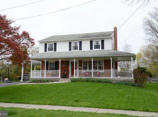 230 Crestview Rd, Hatboro, PA 19040