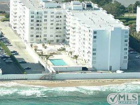 2nd image of 3450 S Ocean Blvd #6060