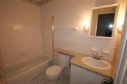 5th image of 4405 London Ct