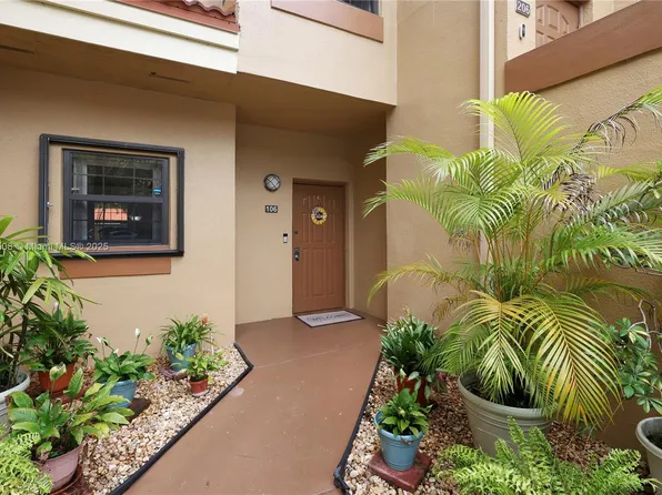 15501 Miami Lakeway N APT 106, Hialeah, FL 33014