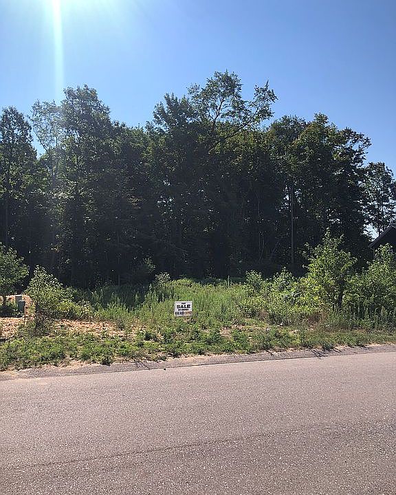 1st image of 2770 Pinehill Dr