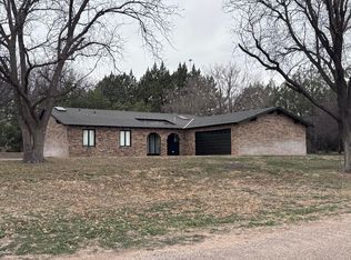 7010 Santa Rosa Cir, Plainview, TX 79072