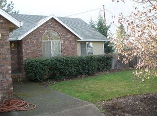 337 Pioneer Way, Winchester, OR 97495