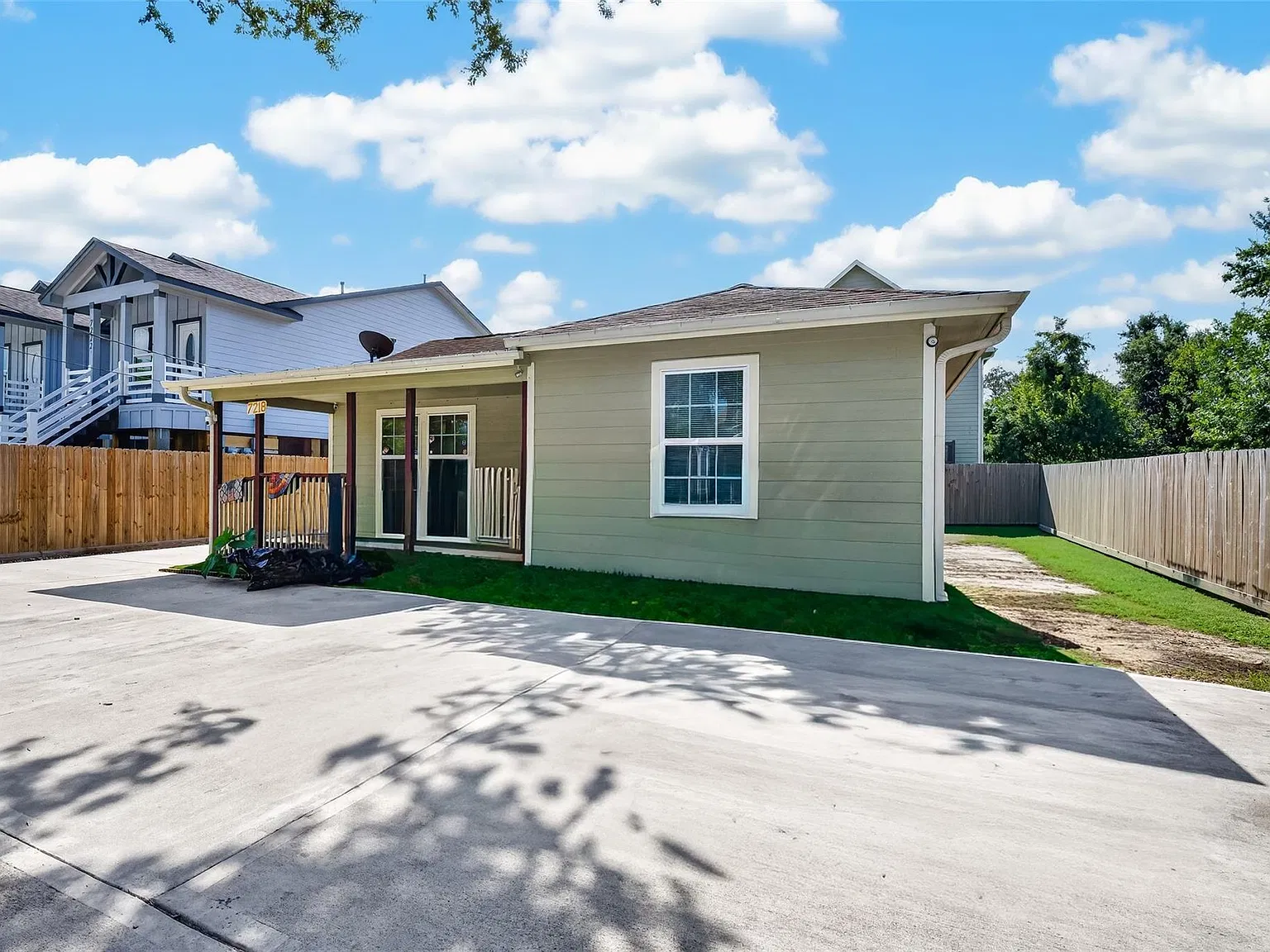 2 bed, 1.0 bath, 968 sqft, $1,450 — Photo 4