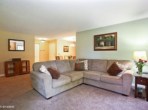 5th image of 511 Elizabeth Dr #35-A
