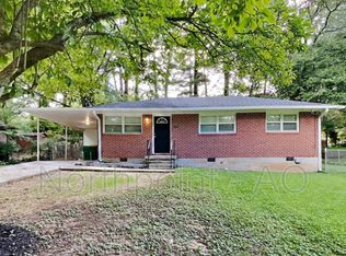 4685 Bartlett Rd, Forest Park, GA 30297