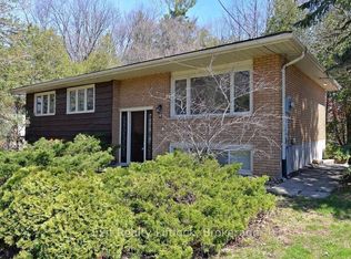 4 Wallis Dr, Peterborough, ON K9J 6B7