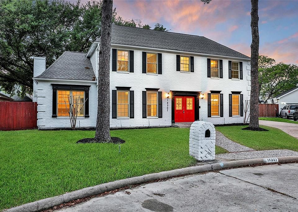 1st image of 14307 N Torrey Chase Ct