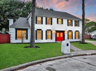 14307 N Torrey Chase Ct, Houston, TX 77014