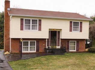 1332 West Ct, Harrisonburg, VA 22801