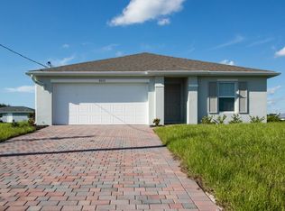 8032 Marsh Cir, Labelle, FL 33935