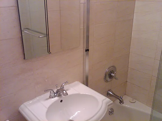 Rented by Baruch Investors | media 39