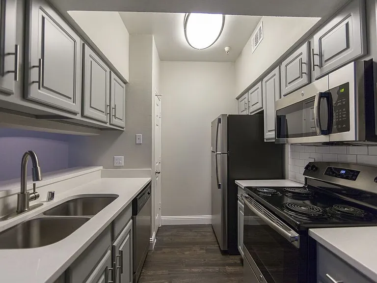 Larkin Apartment Homes — Photo 5