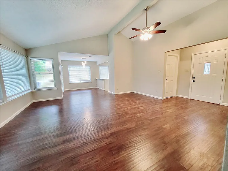 2711 S Brompton Dr — Photo 14