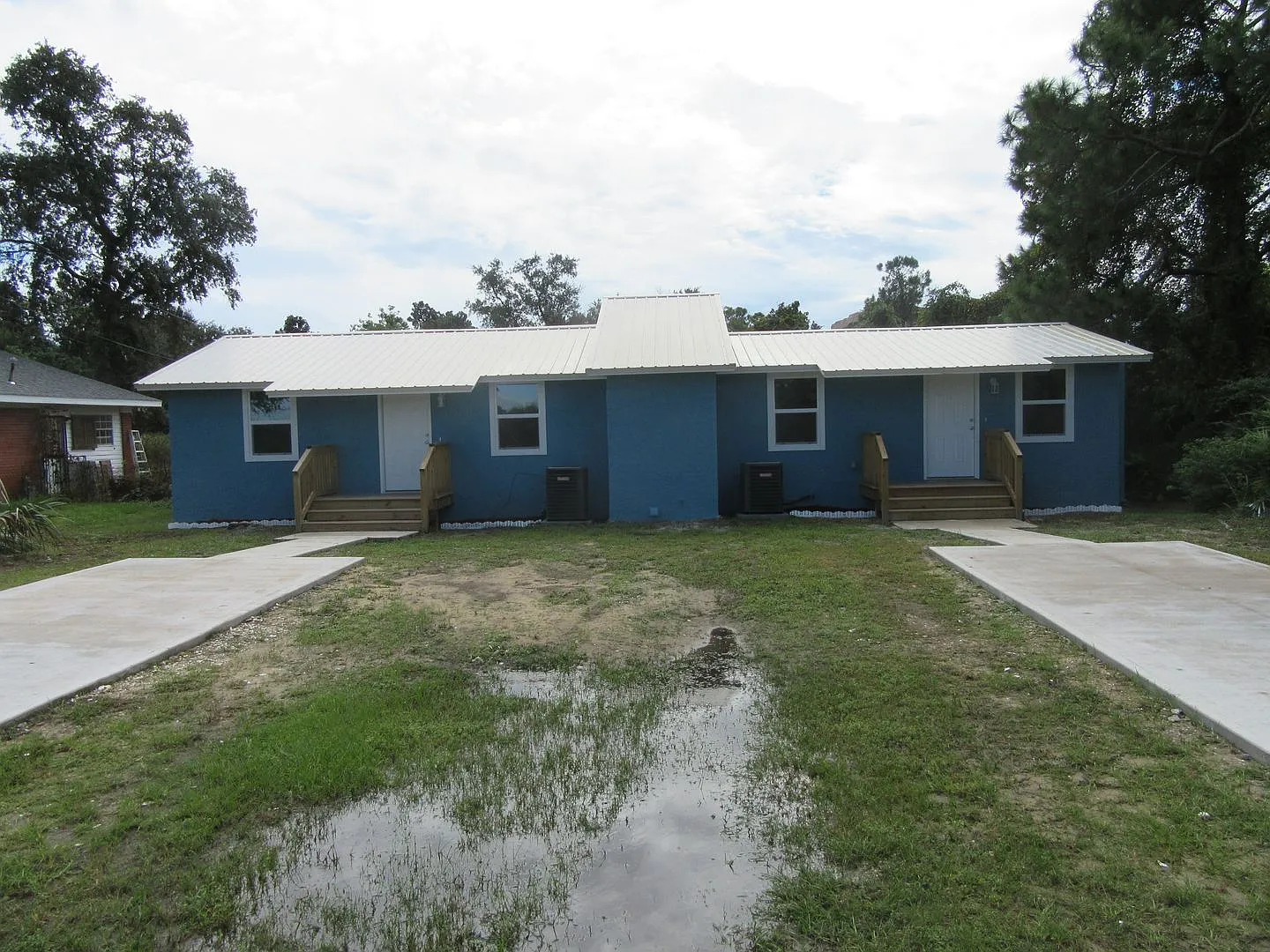 9825 Clarence St. — Photo 1