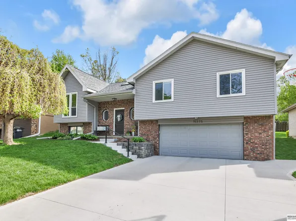 15375 Burt St, Omaha, NE 68154