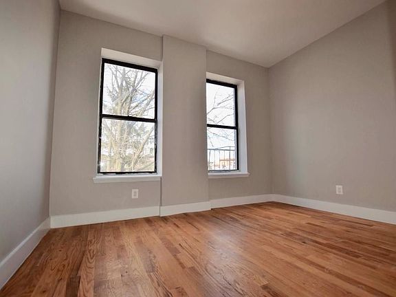 2nd image of 2317 Newkirk Ave #C1