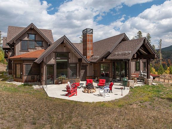 4th image of 64 Verde Court