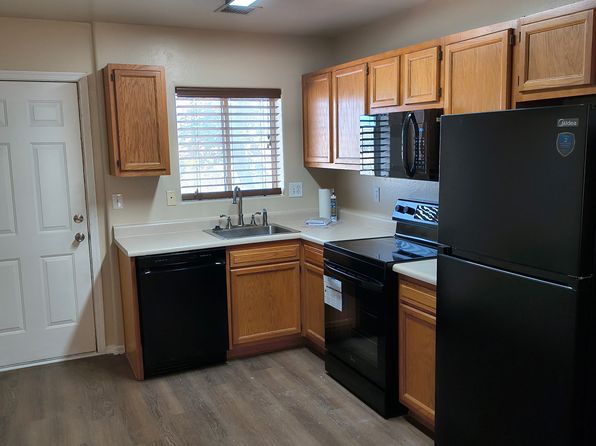 10158 W Durango Cir #B