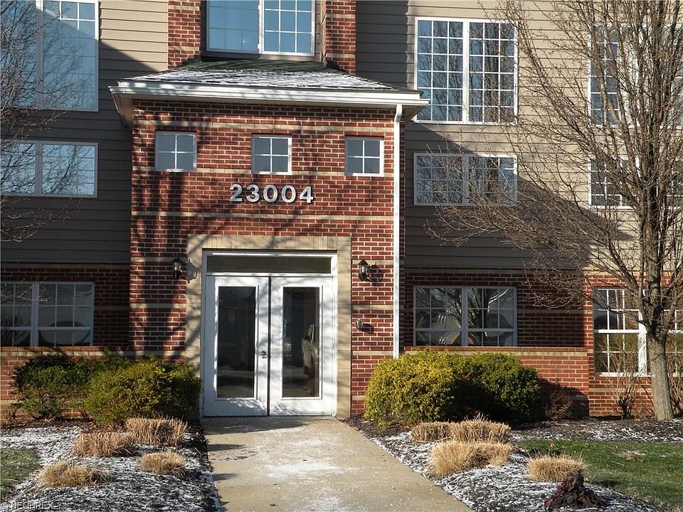 1st image of 23004 Chandlers Ln #4-221