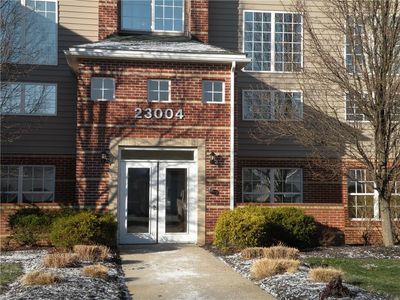 23004 Chandlers Ln #4-221, Olmsted Falls, OH, 44138