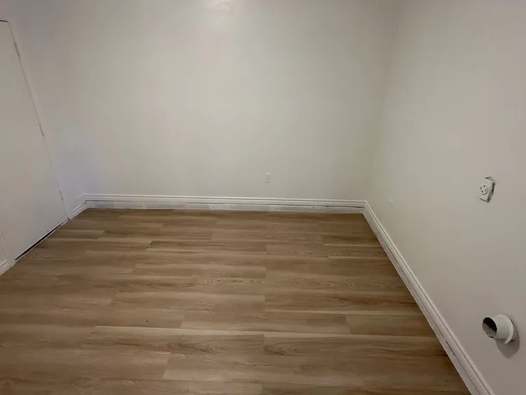 3025 Lambert Dr — Photo 16