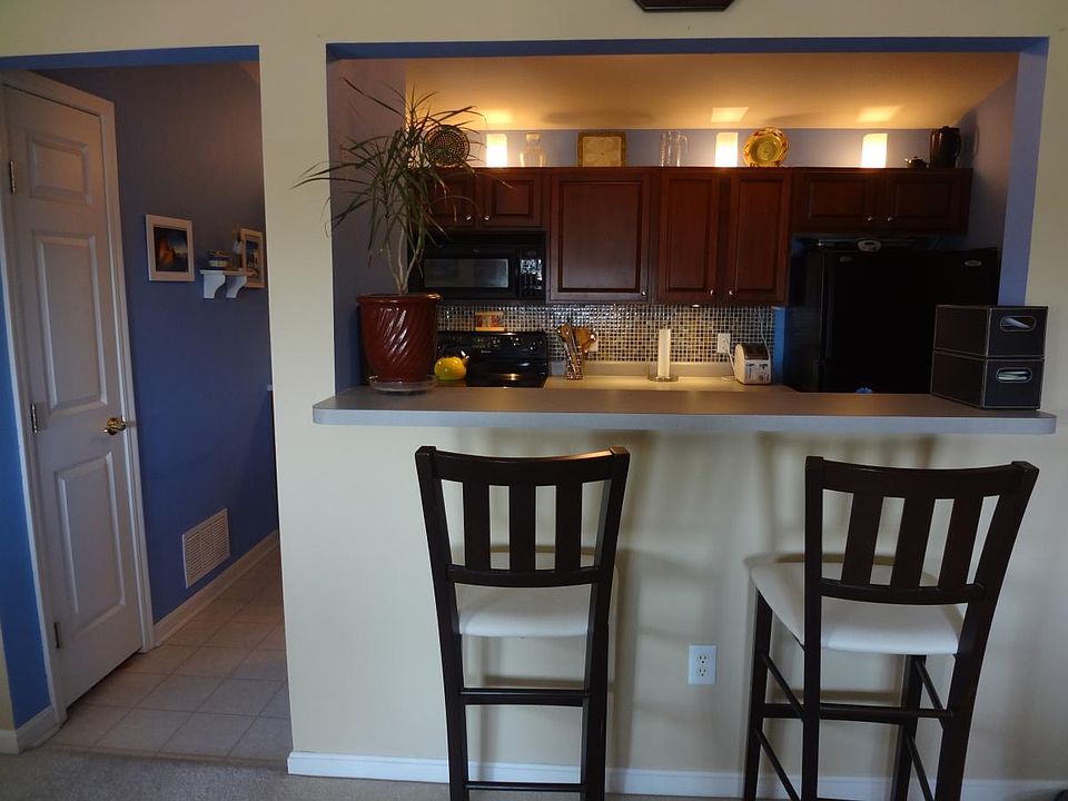 Breakfast bar