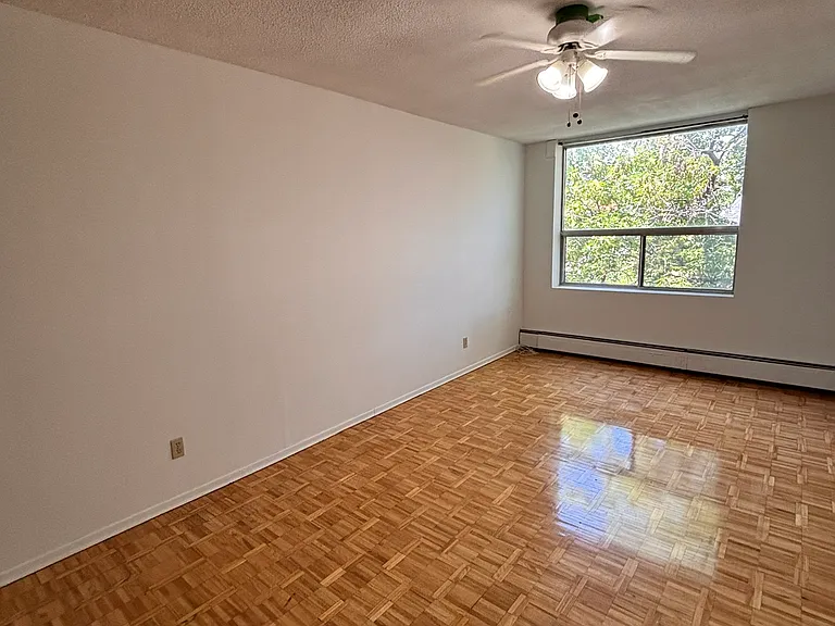 431 Daly Ave #203 — Photo 1