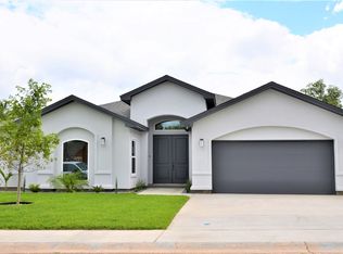 106 Lamrick Cir, Laredo, TX 78046