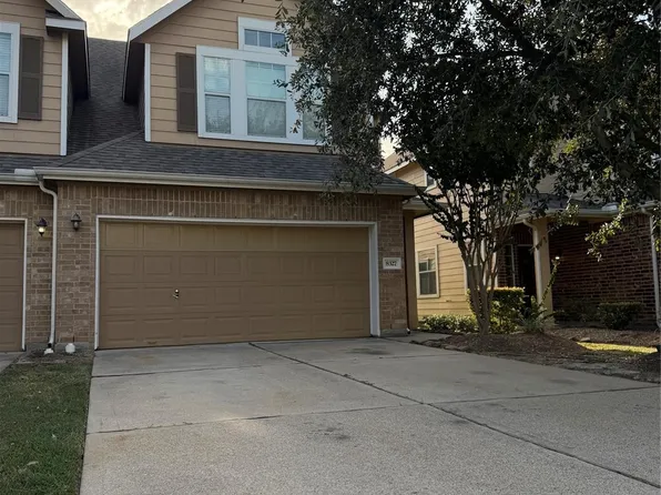 8327 Lamond Ln, Houston, TX 77095