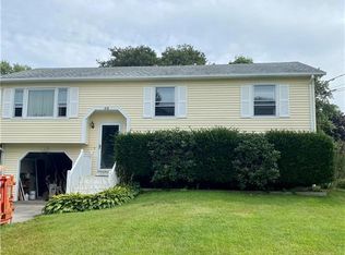 42 Meadow St, Groton, CT 06355