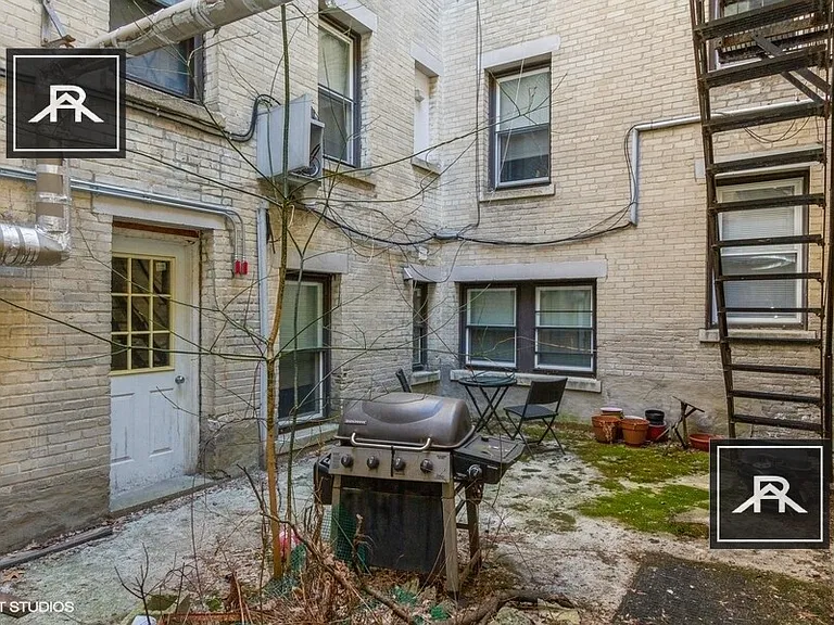 24 Chiswick Rd #8 — Photo 43