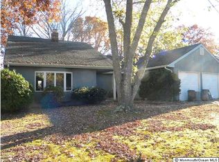 34 Deck St, Barnegat, NJ 08005