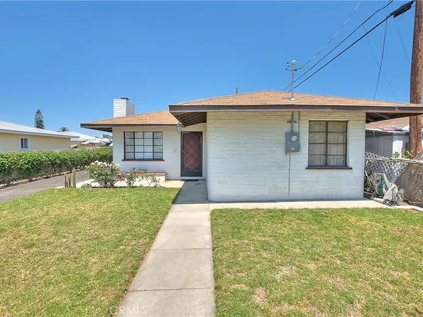 321 Aguirre Ln, Placentia, CA 92870