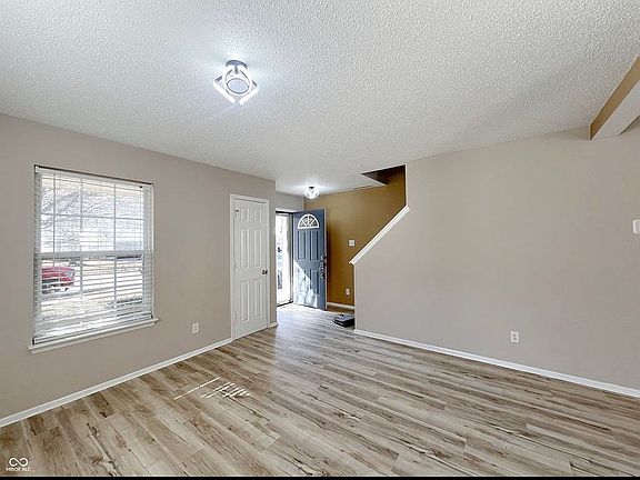 3rd image of 14243 Holly Berry Cir