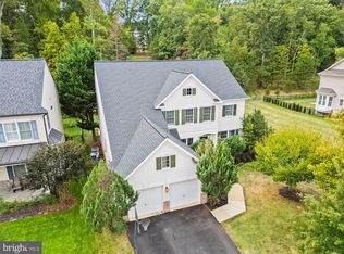 44021 Riverpoint Dr, Leesburg, VA 20176